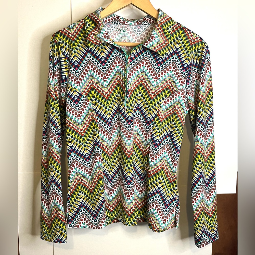 Ubu Women’s Size M Multicolored Chevron Stretch Polyester Golf Shirt